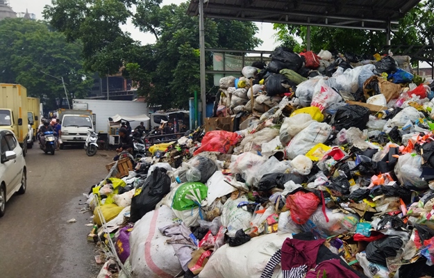Kota Bandung Terancam Tumpukan Sampah Fokus Jabar