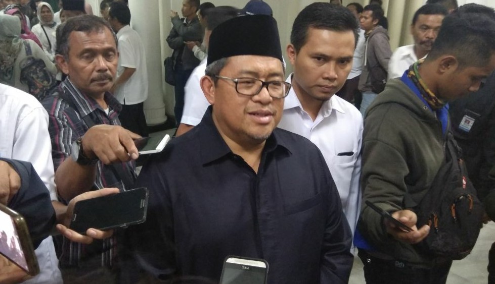 Gubernur Jabar Ahmad Heryawan (Aher) seusai mengukuhkan para penjabat dibtujuh kabupaten kota (foto LIN)