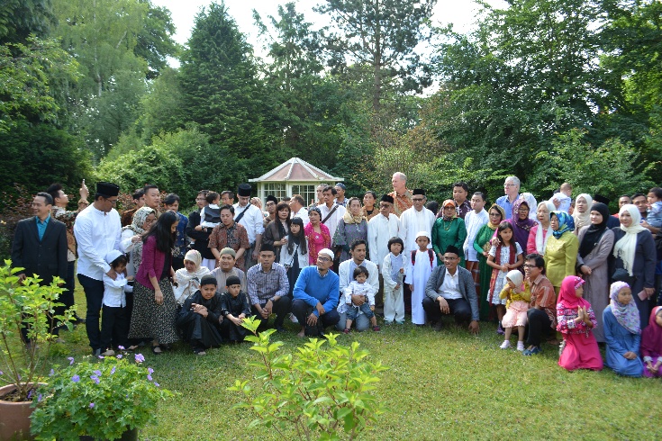 Suasana Open House yang digelar Dubes RI untuk Kerajaan Denmark M Ibnu Said (foto Dok KBRI Kopenhagen)