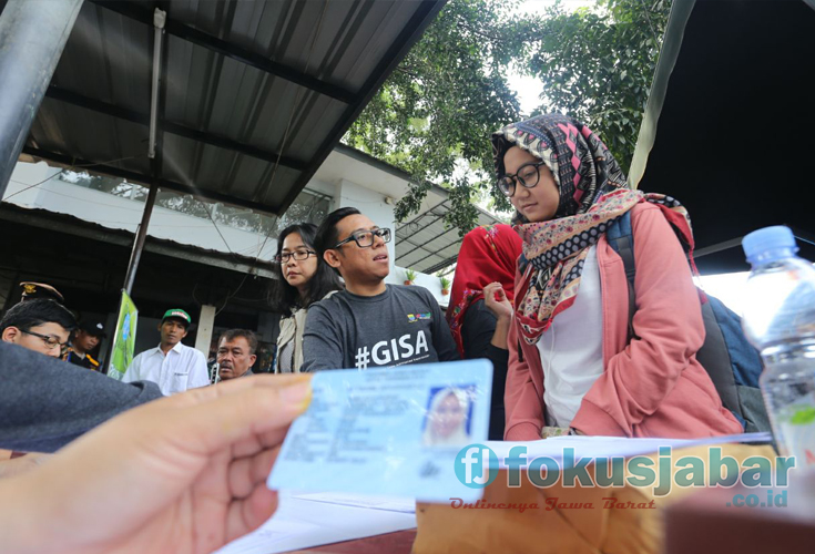 Operasi Simpatik Kependudukan di Terminal Cicaheum, Jalan Ahmad Yani Kota Bandung, Jumat (22/6/2018) (foto Ageng)