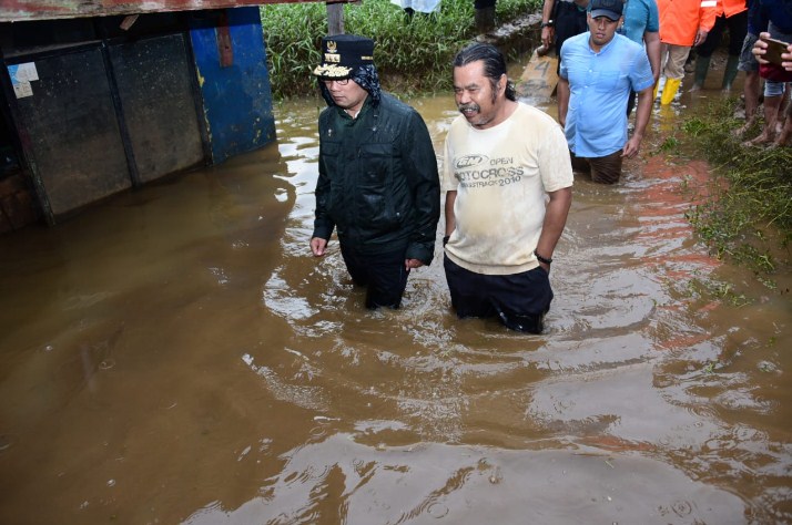 Gubernur Jabar Tetapkan Protap bagi Pengungsi Banjir Dayeuhkolot