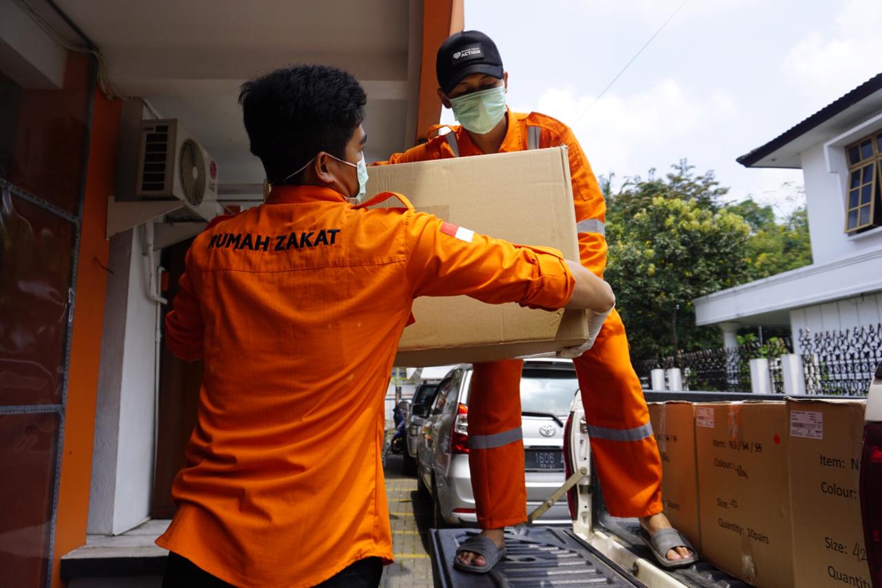 Rumah Zakat Siapkan 10.000 APD untuk Seluruh Rumah Sakit di Indonesia