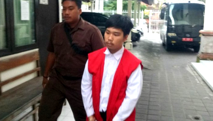 Bawa 4 kg Sabu ke Bali, Buruh Hong kong didakwa 20 Tahun Penjara