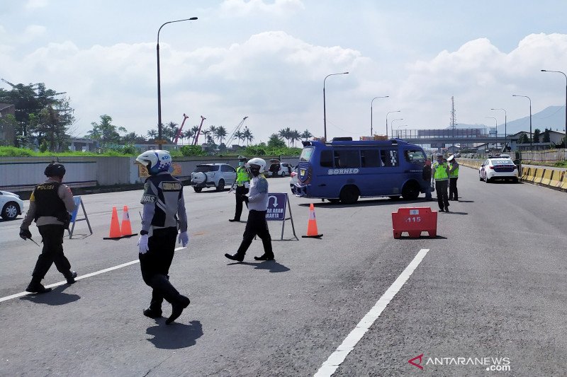 Tol Cileunyi Alami Peninggikatan Kendaraan