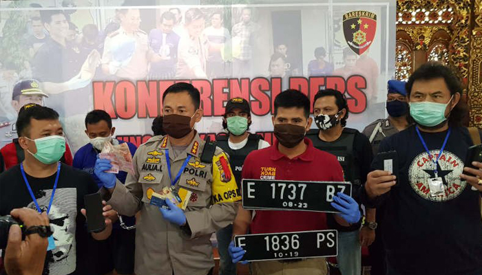 Polisi Ringkus Komplotan Bandit Pengganjal Mesin ATM