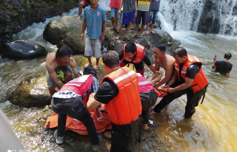 Dua remaja tewas tenggelam di Sungai Cigunung