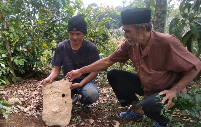 FOKUSJabar.id batu tapak kaki