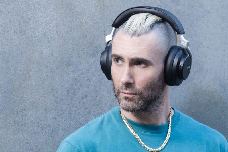 Gandeng Adam Levine, Shure Boyong AONIC 50 ke Indonesia