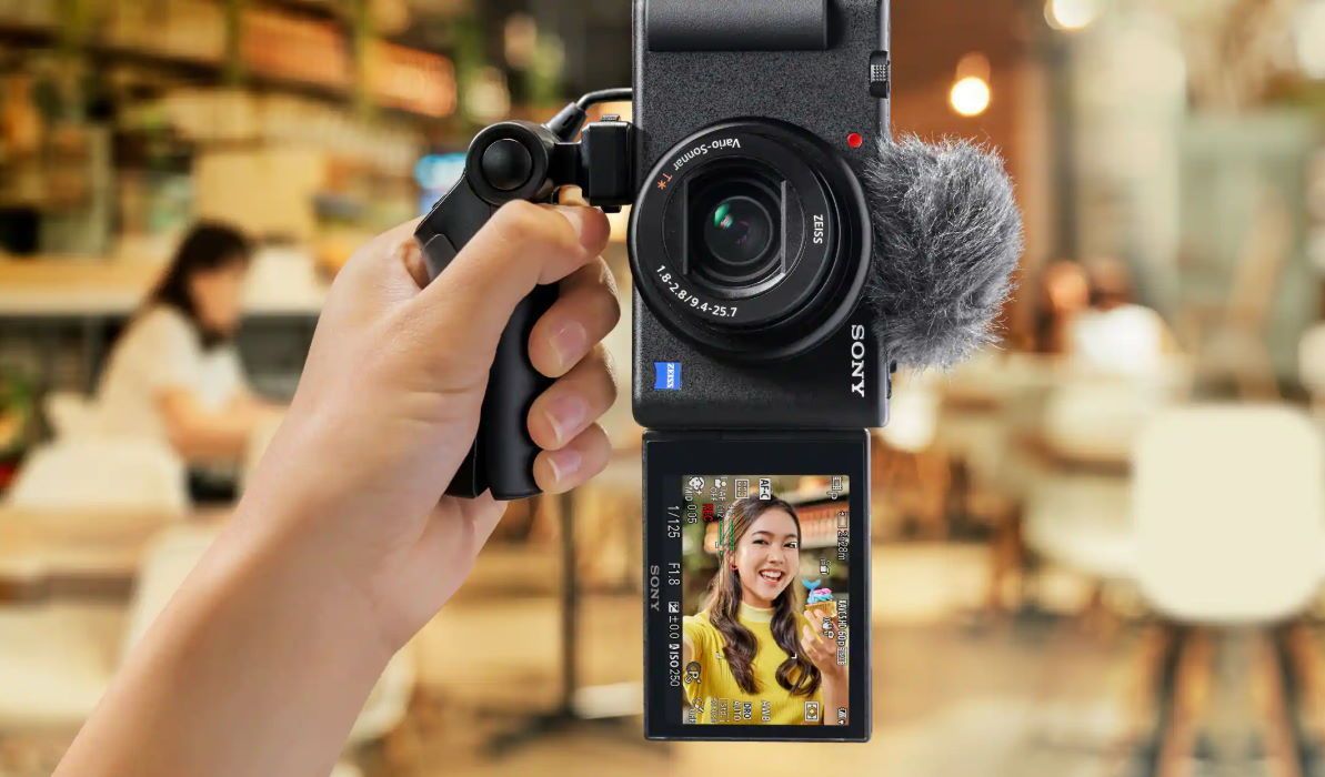 Sony ZV1 Kamera Saku untuk Penggemar Videografi