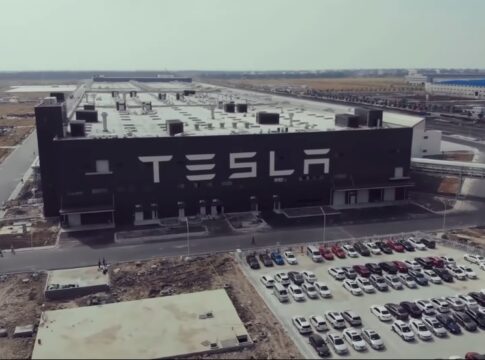 fokusjabar.id pabrik mobil listrik Tesla
