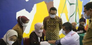 fokusjabar.id vaksinasi covid-19 gubernur koni jabar