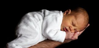Jangan Panik Berikut Penyebab dan Cara Mengatasi Perut Kembung Pada Bayi