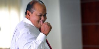 Emir Moeis