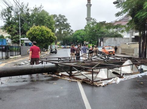 papan reklame fokusjabar.id