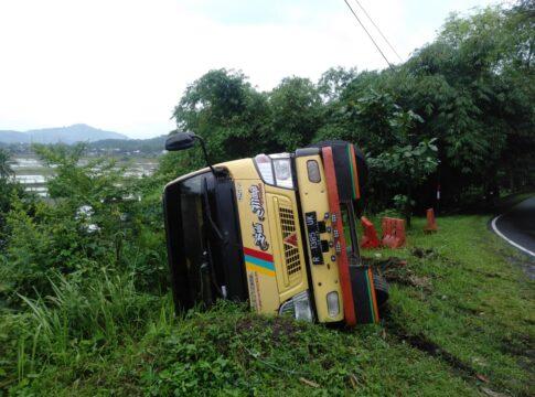 truk pengangkut pasir fokusjabar.id