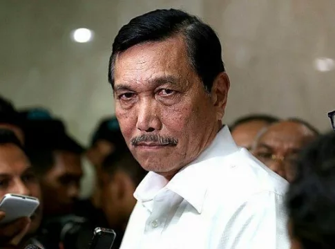 luhut pensiun