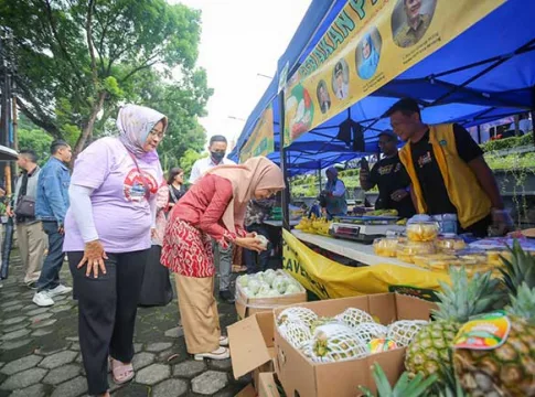 pemkot bandung Ketua TP PKK Kota Bandung Yunimar Mulyana Saat Meninjau Gelar Pangam Murah di Posters Hotel, Jalan PH. H. Mustofa, Kota Bandung Jabr Rabu (15/3/2023) -Istimewa- (FokusJabar/Yusuf Mugni)