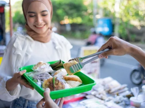 usaha makanan di bulan ramadhan