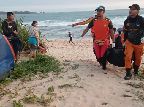 pantai bobos fokusjabar.id