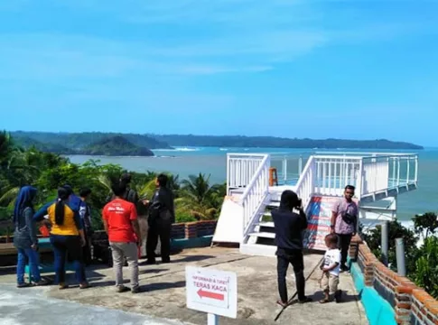 pantai karapyak pangandaran fokusjabar.id