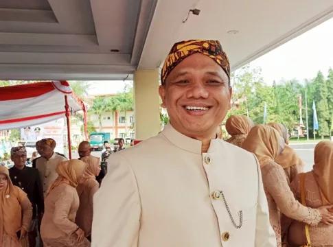 Ketua DPRD Kabupaten Tasikmalaya kritisi Bupati Ade Sugianto