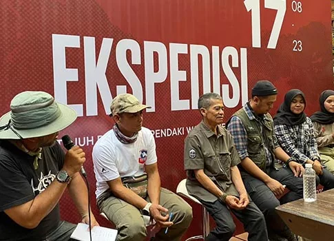 ekspedisi 17