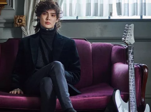 Tim Henson, Gitaris Polyphia Pencipta Musik Unik Multi Genre. FOTO: WEB