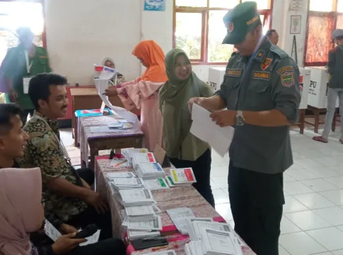 Untuk memastikan Pemilu berjalan sukses dan lancar Pemerintah Kabupaten (Pemkab) Ciamis melaksanakan monitoring pelaksanaan Pemilu