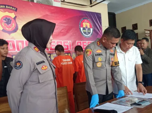 Ketpot: Tersangka pelaku curanmor saat ekpos di mapolres Ciamis