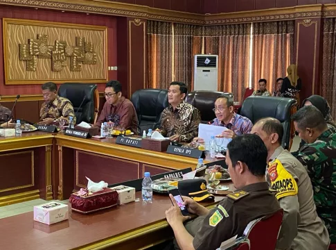 Keterangan Foto: Konferensi Pers Bupati Majalengka terkait pengangkatan Kabupatem Majalengka sebagai Kota IHK