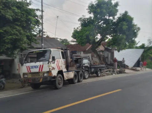 mobil losbak fokusjabar.id