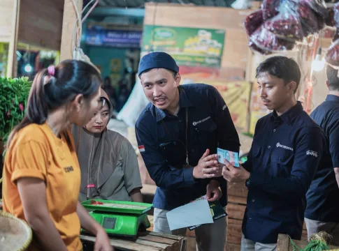 uang palsu