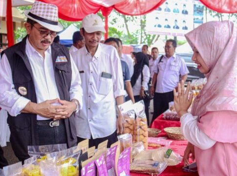 Keterangan foto: operasi Pasar murah Pemkab Ciamis jelang Idul Adha 1445 H (istimewa).