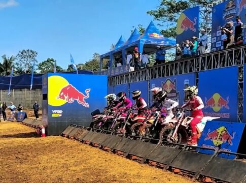 Caption: Event Kratingdaeng Supercrosser 2024 Jadi Momentum Lahirkan Pembalap Muda Profesional