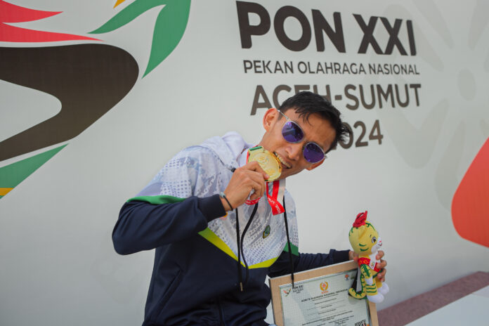 3.EMAS_ATLETIK_JALAN CEPAT 20.000M PUTRA_AGATHA CAPRI fokusjabar.id PON XXI Atletik