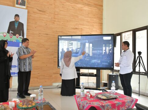 Caption: Pemkot Banjar Luncurkan Aplikasi Layanan Publik Membangun Kota Pintar.