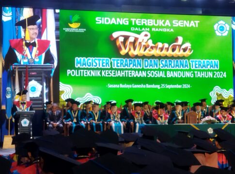 wisuda