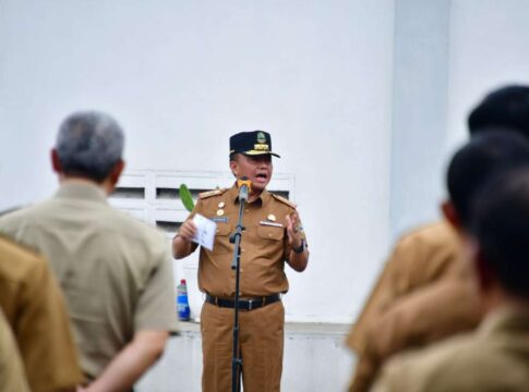 Herman Suryatman Serahkan Proyek BRT kepada Penjabat Wali Kota Bandung