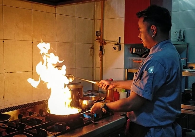 Ambara Biru