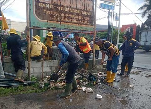 putr tasikmalaya