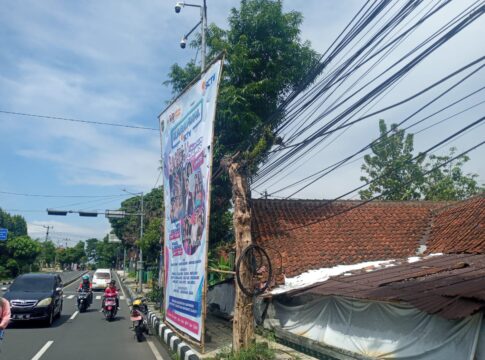 Ketfot: Kondisi Jaringan Fiber Optik di Ruas Jalan Pertigaan Kodim 0613 Ciamis, Jalan Jenderal Ahmad Yani Kertasari Ciamis