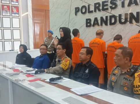 Ketfot: Polisi Ungkap Motif Pelaku Lakukan Penculikan Terhadap Korban SA di di Jalan Sukanegara No 70-B RT 05 RW 09 Kel. Antapani Kidul, Kota Bandung