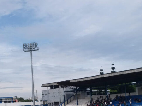 Ket foto : Kick Off Semifinal Liga 4 Seri 2 Jawa Barat antara Persikotas FC melawan Persikad Depok di Stadion Persib Sidolig Bandung (dok Persikotas FC)