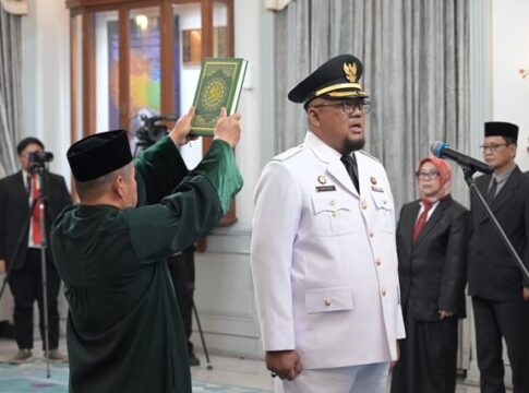 Soni Harison Dilantik Sebagai Penjabat Wali Kota Banjar