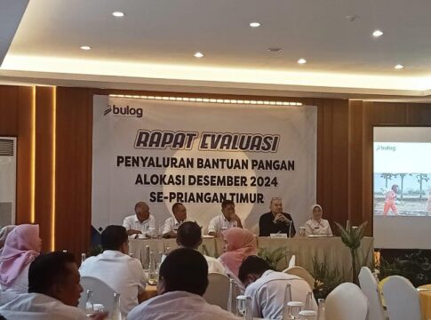 Ket foto : Rakor Evaluasi Penyaluran Bantuan Pangan Beras oleh Perum Bulog Cabang Ciamis bersama Pemerintah daerah wilayah Priangan Timur (fokusjabar/Seda)