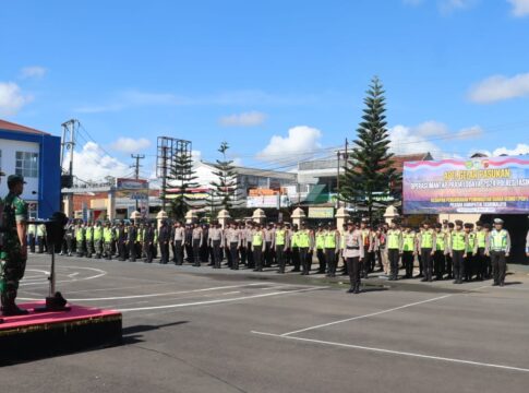 Ket foto : Apel Gabungan di Mapolres Tasikmalaya, Persiapan Pengamanan Proses pelaksanaan Pilkada Ulang Kabupaten Tasikmalaya (fokusjabar/Seda)