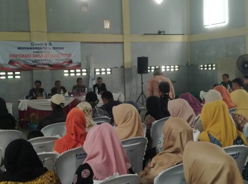 Caption: Pemdes Sinartanjung Banjar menggelar Musdesus Pembentukan Koperasi Merah Putih