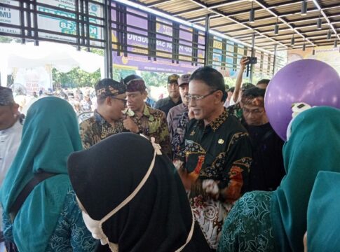 Ketpot: Bupati Ciamis Herdiat Sunarya saat peresmian Rest Area Karangkamulyan Ciamis