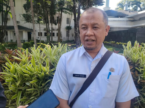 Kepala Dinas Kesehatan (Dinkes) Kota Bandung Anhar Hadian