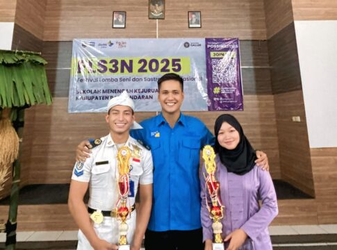Poto: Bayu Febrian saat mendapatkan juara di tingkat kabupaten Pangandaran